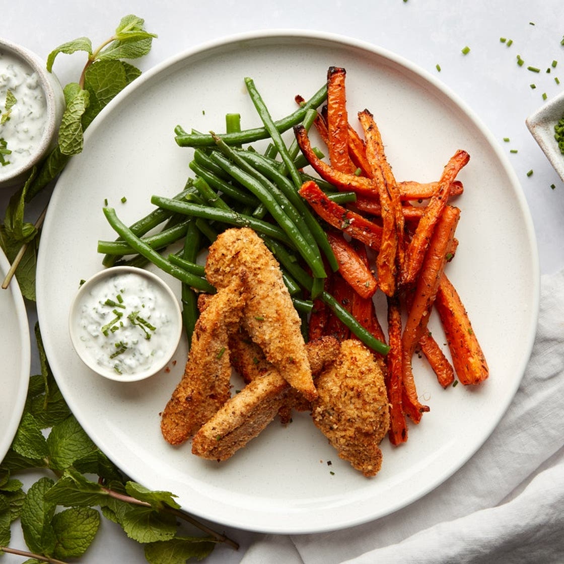 MC - Almond-coated chicken, green beans & herb yoghurt