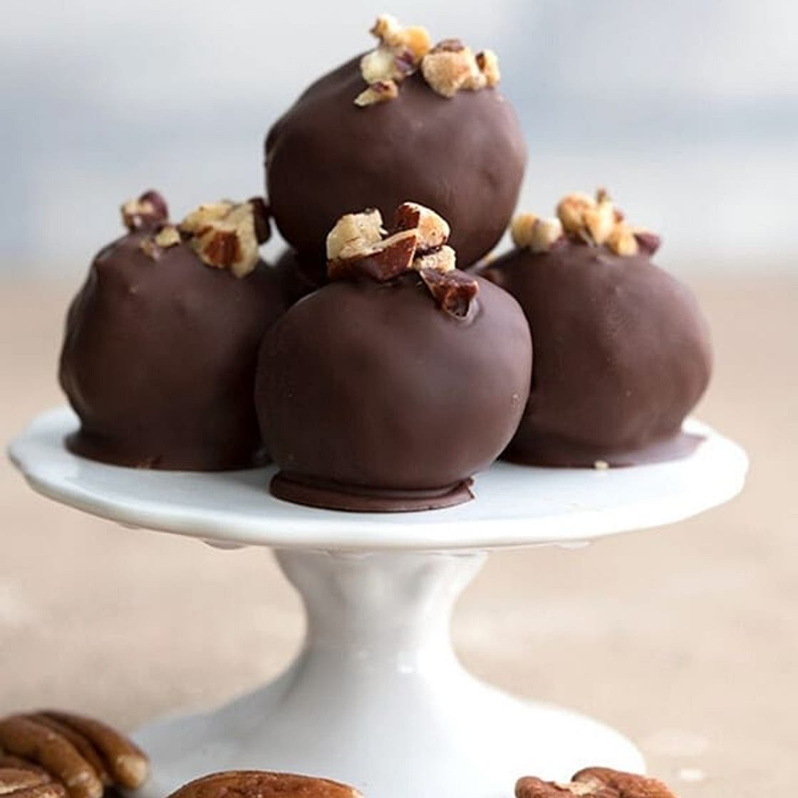 Keto Pecan Pie Truffles