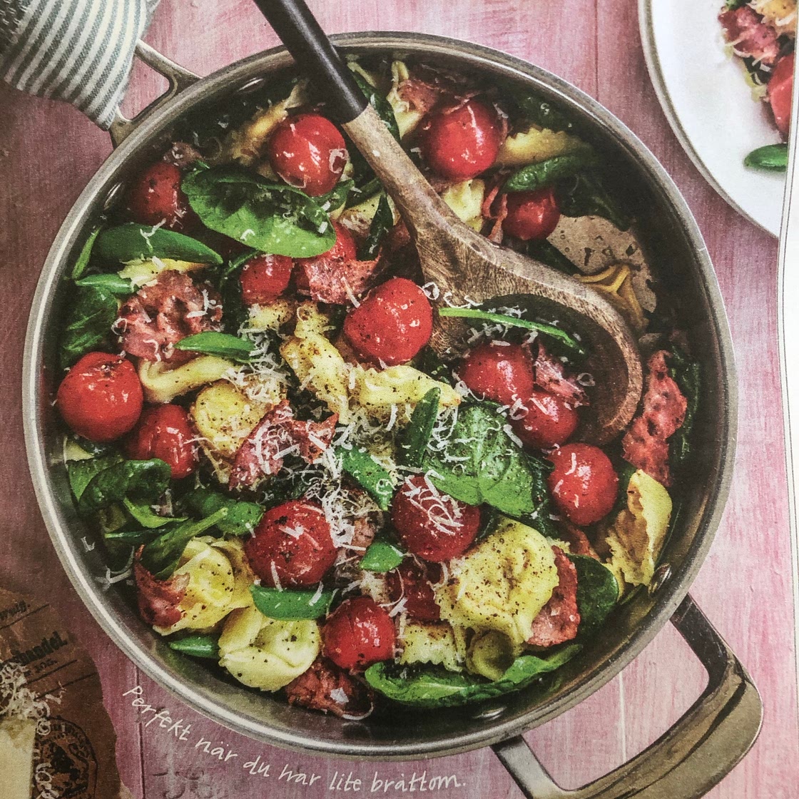 Färsk pasta med bacon o tomat