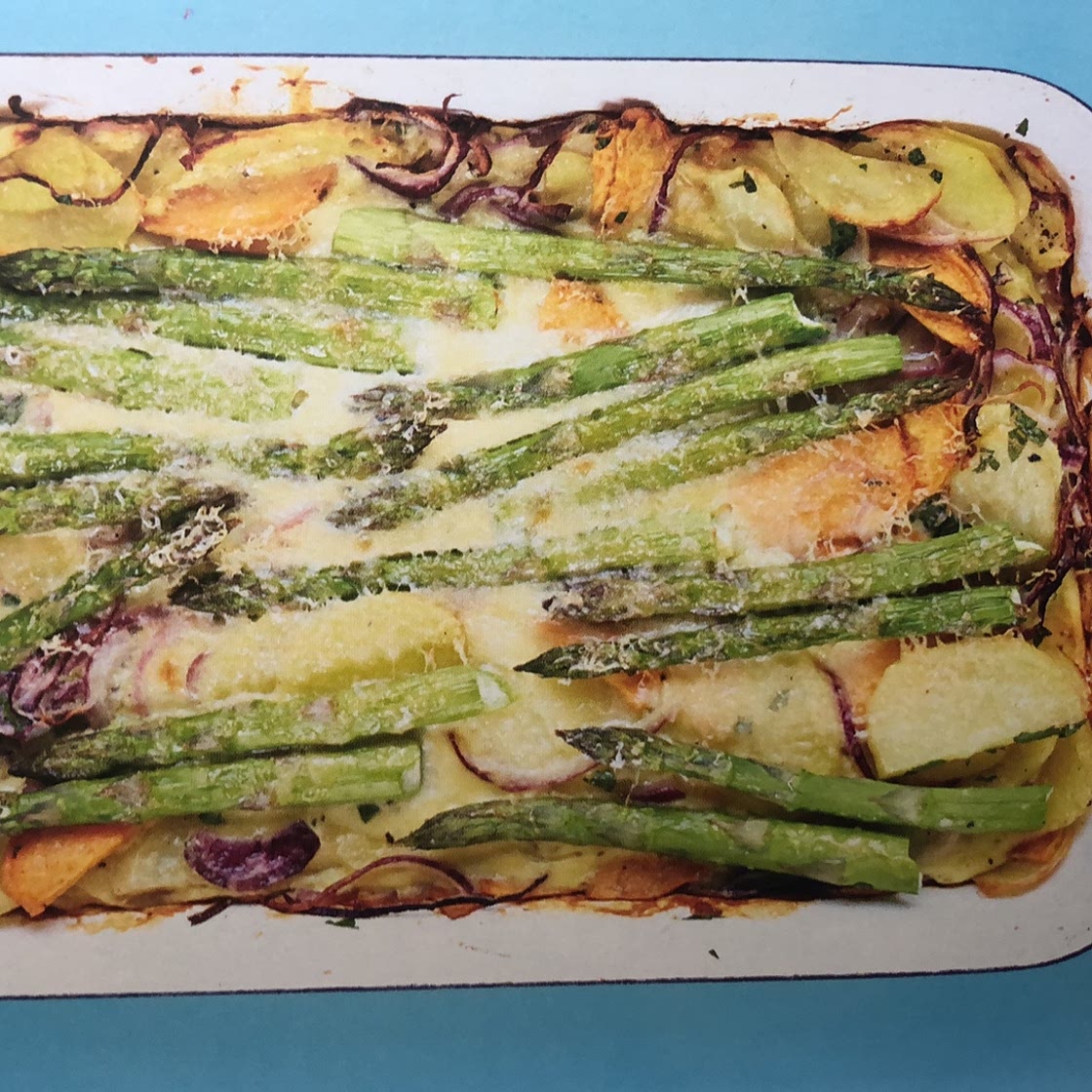 OVEN-BAKED ASPARAGUS & PARMESAN TORTILLA