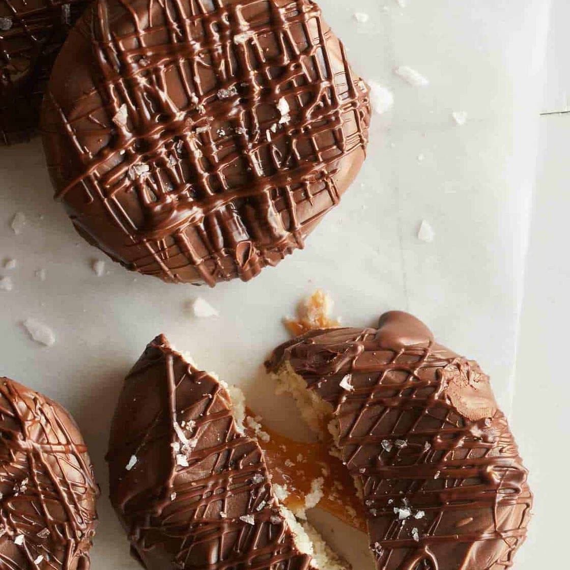 Salted Twix Cookies