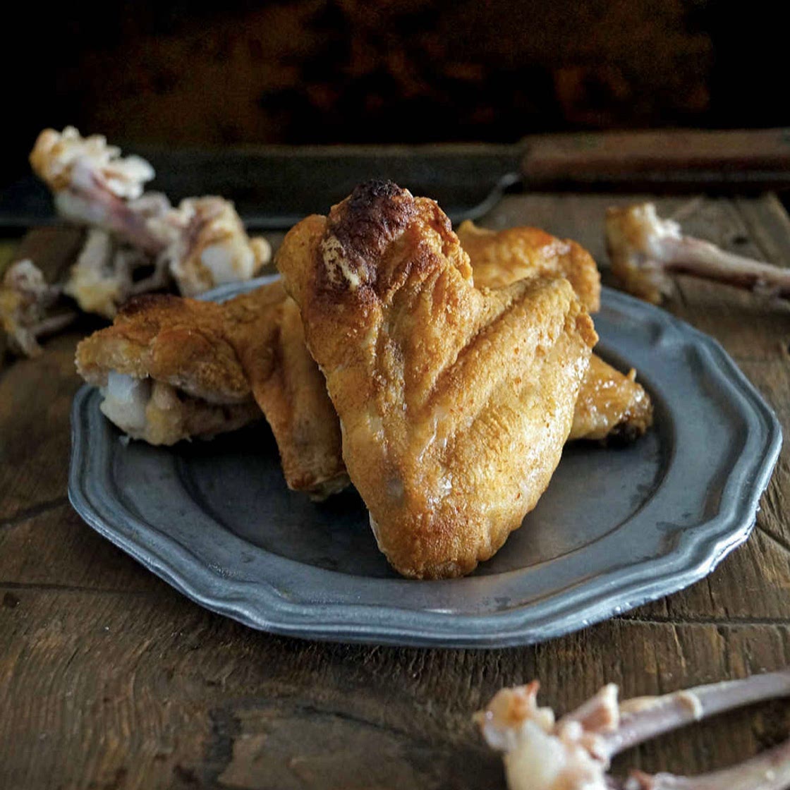 CRISPY BAT WINGS