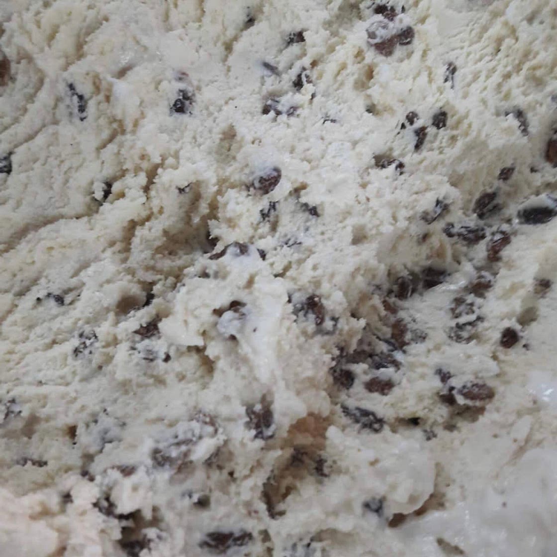 Rum and raisin ice cream 
