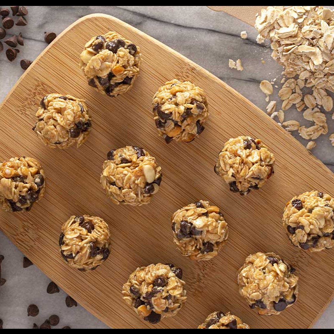 No-Bake Peanut Butter & Chocolate Bites