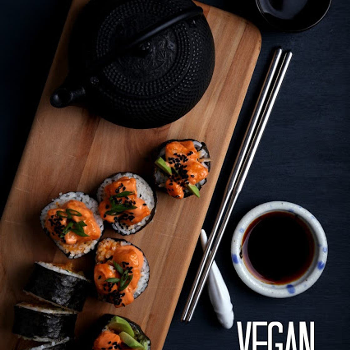 VEGAN DYNAMITE ROLLS