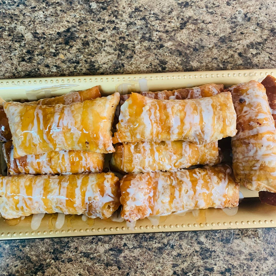 Auntie’s Peach Cobbler Eggrolls  