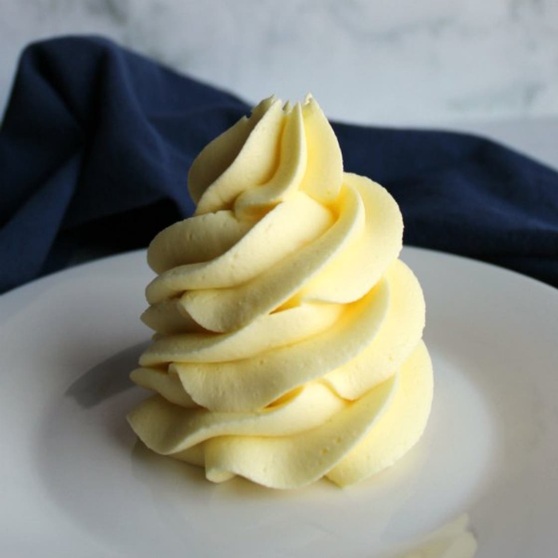 Lemon Sweetened Condensed Milk Buttercream