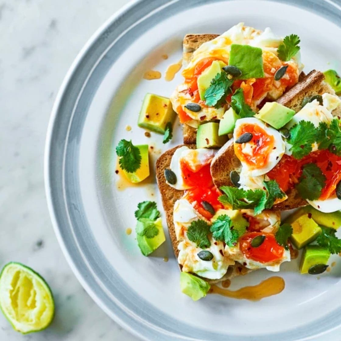 Smashed Eggs with Avocado and Chilli