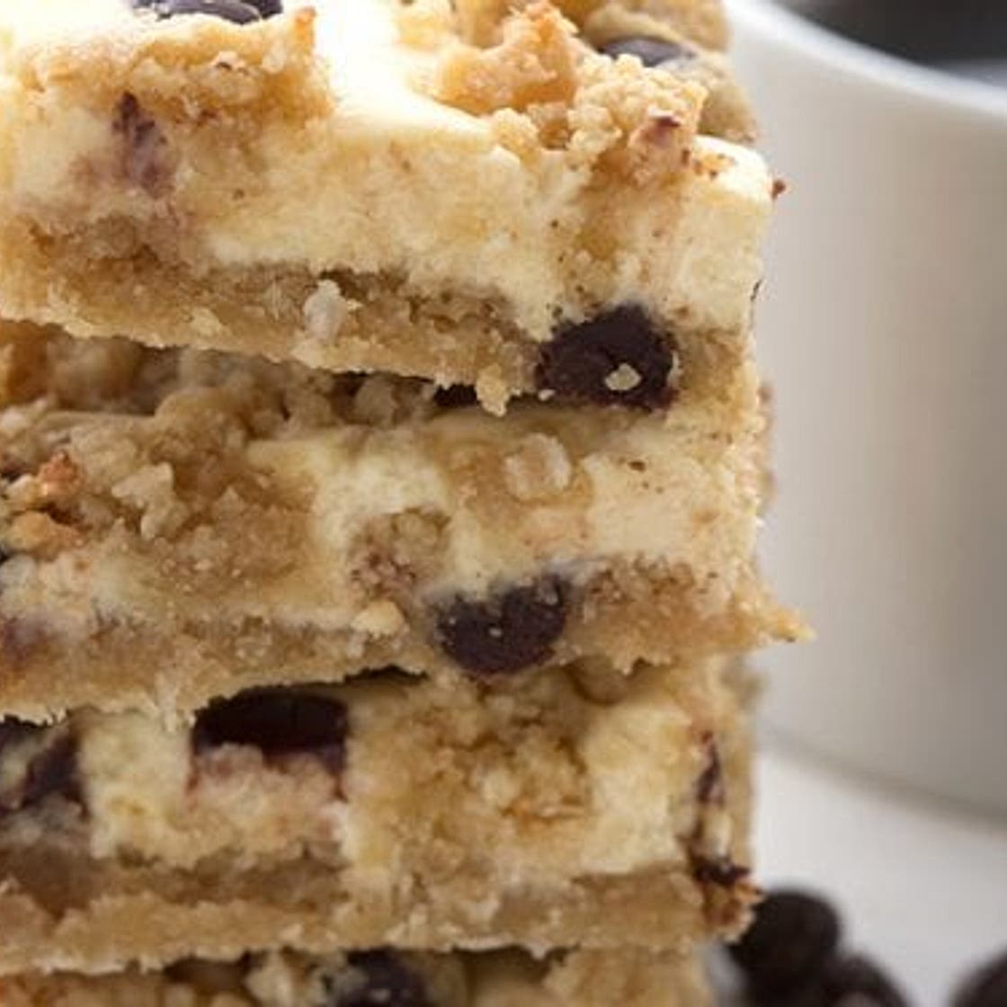 Keto Chocolate Chip Cookie Cheesecake Bars