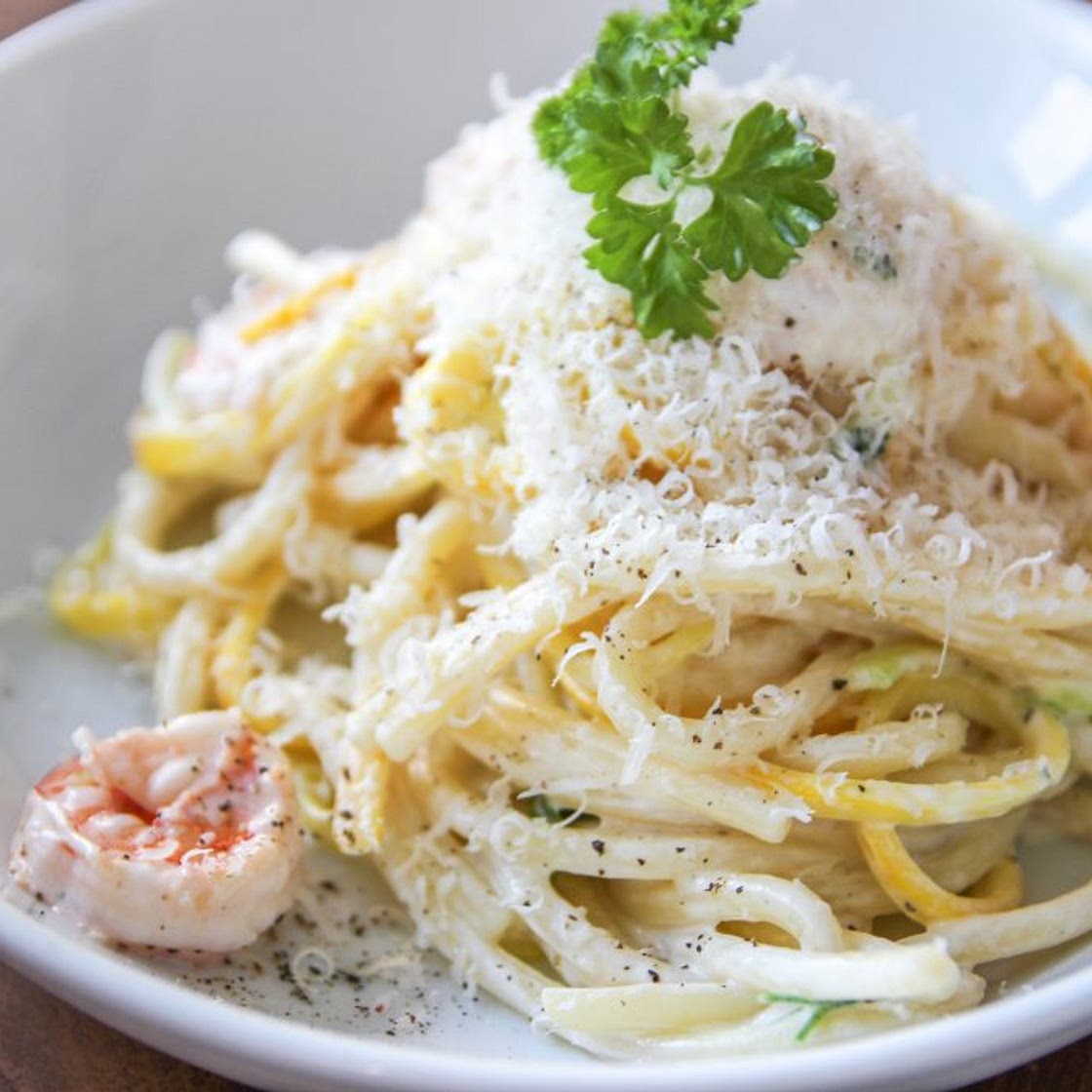 Pasta met wodka, garnalen en citroen - Jenny Alvares