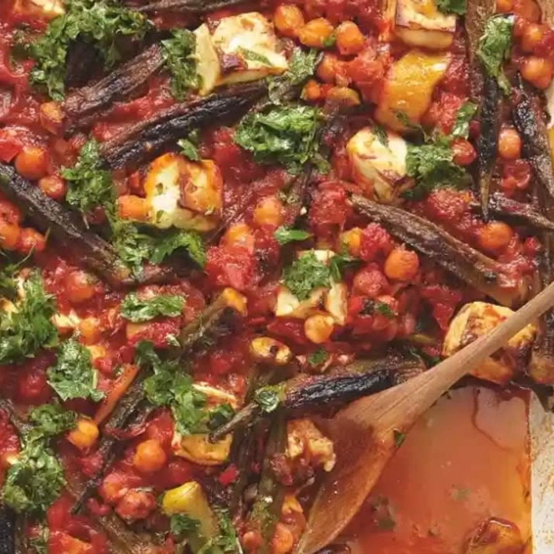 Okra and chickpea bake