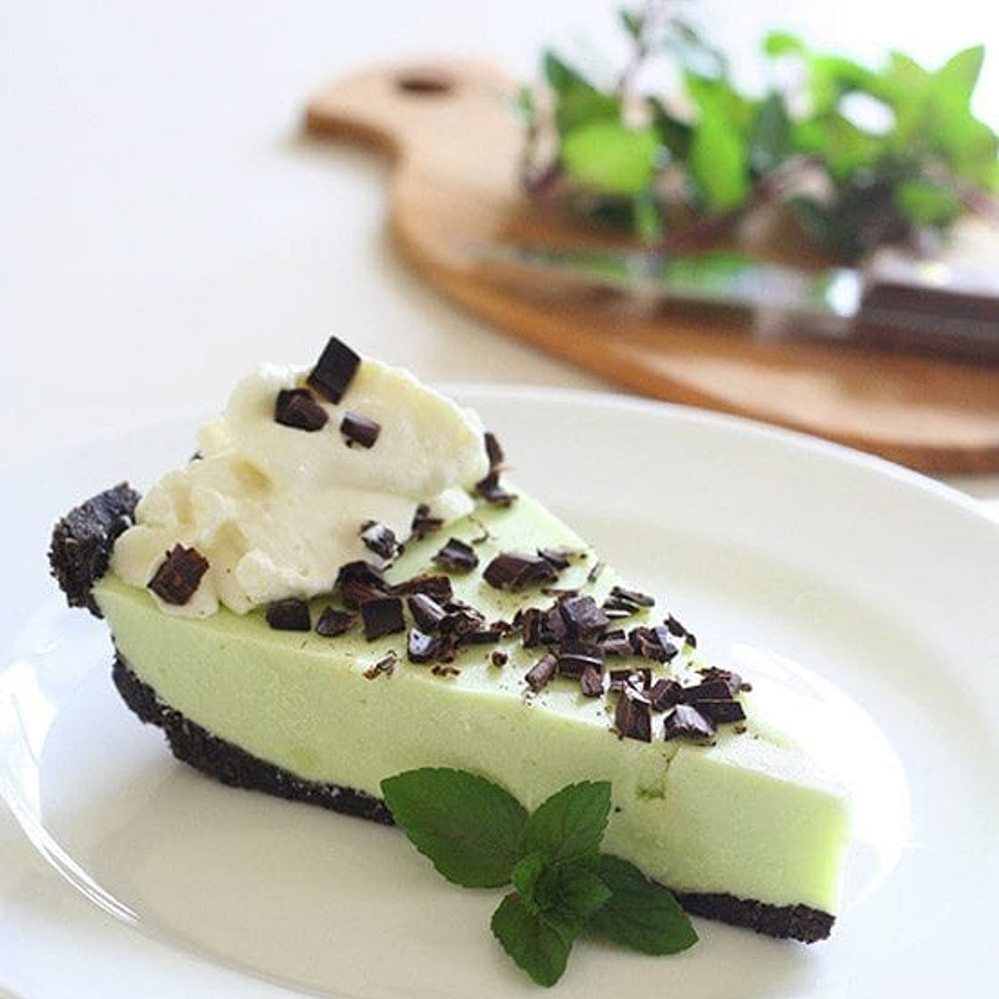 No Bake Grasshopper Pie