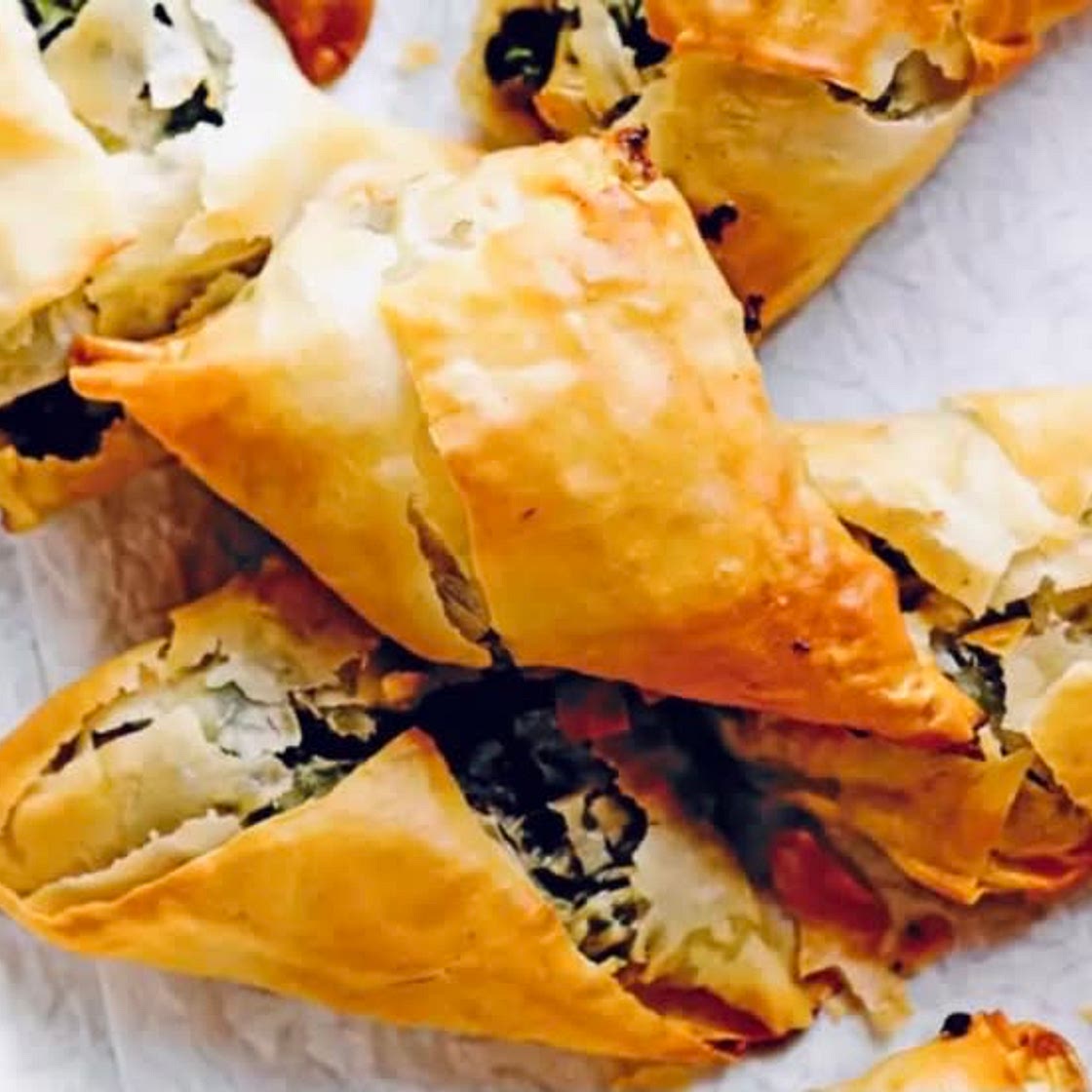 Oven Baked Cheese & Spinach ﻿Sambousik سمبوسك جبنة 
