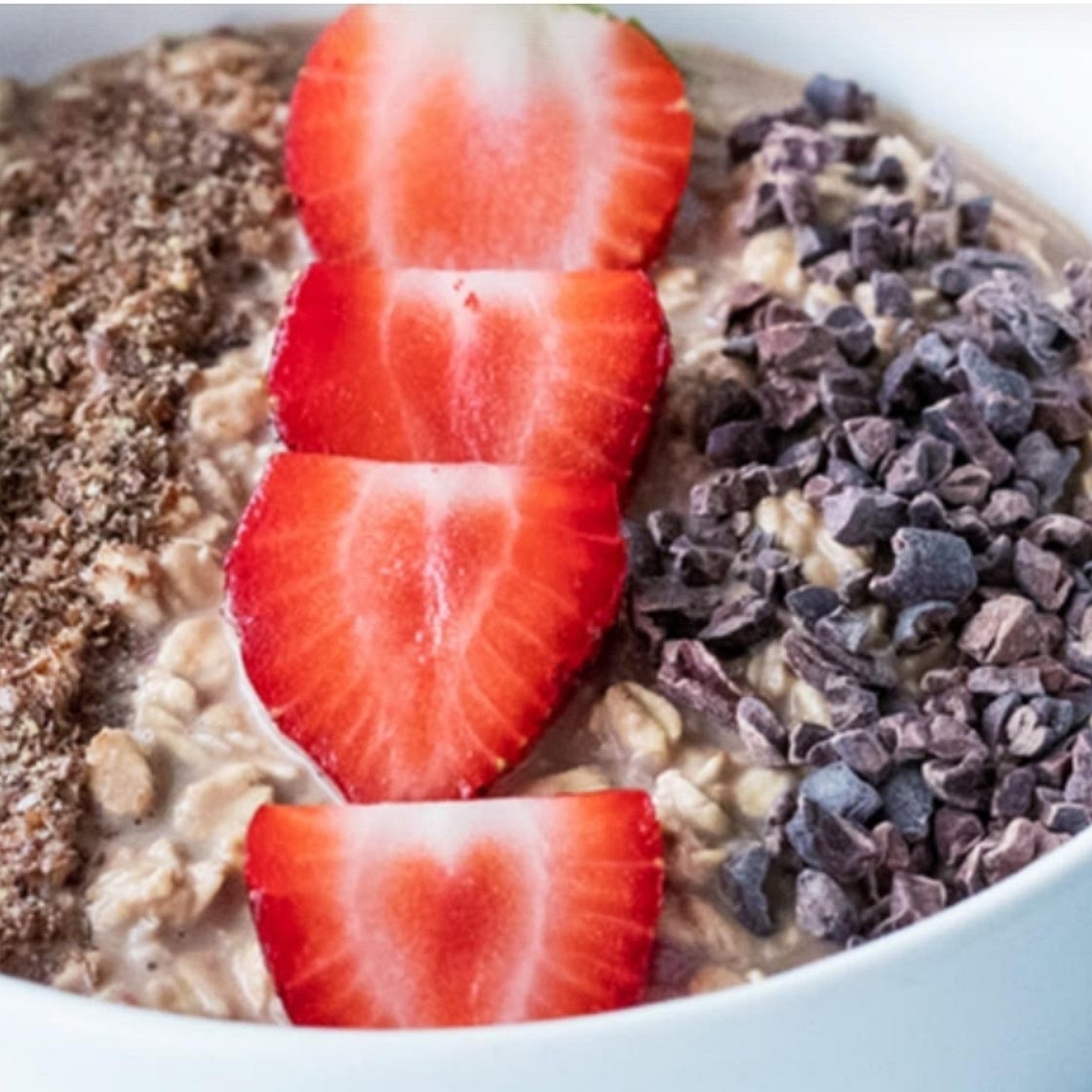 Overnight Chocolate Berry Oats