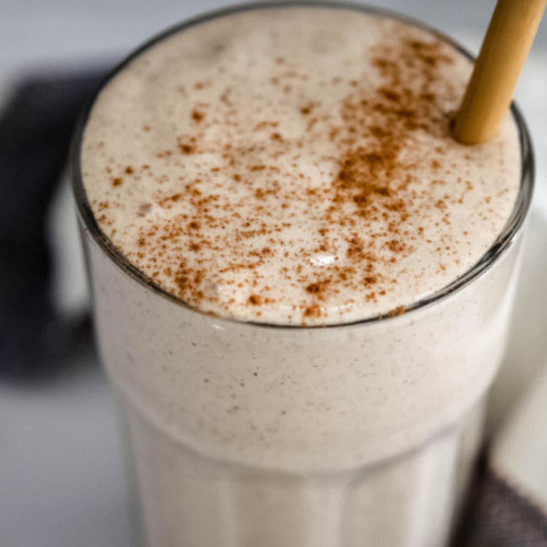 Cinnamon Roll Shake