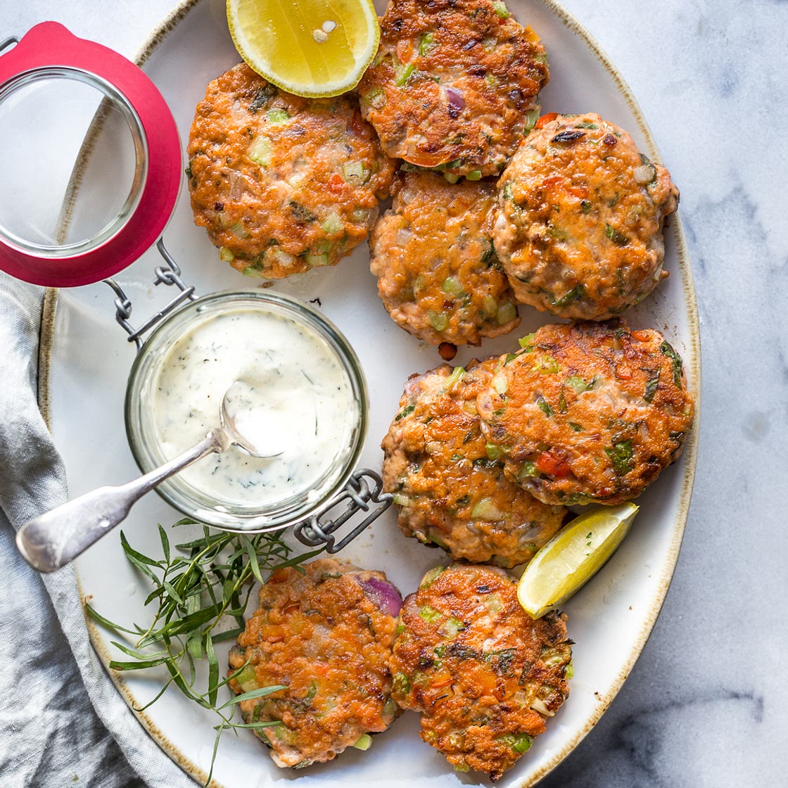 Salmon Cakes with Tarragon Aioli - Whole30/Paleo | PrimalGourmet