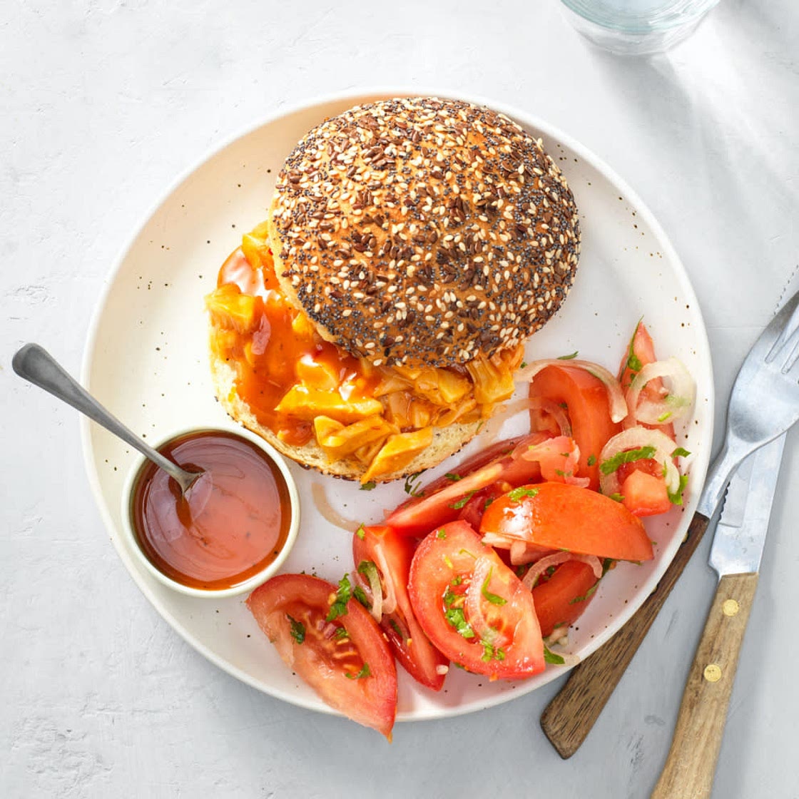 Crisp - Pulled jackfruit op briochebollen