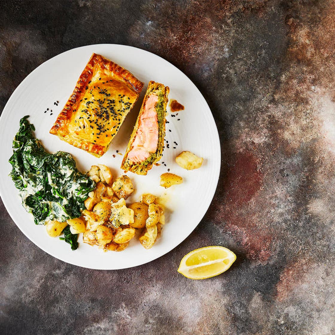 G - Pesto Salmon En Croûte With Crushed Potatoes & Creamed Spinach