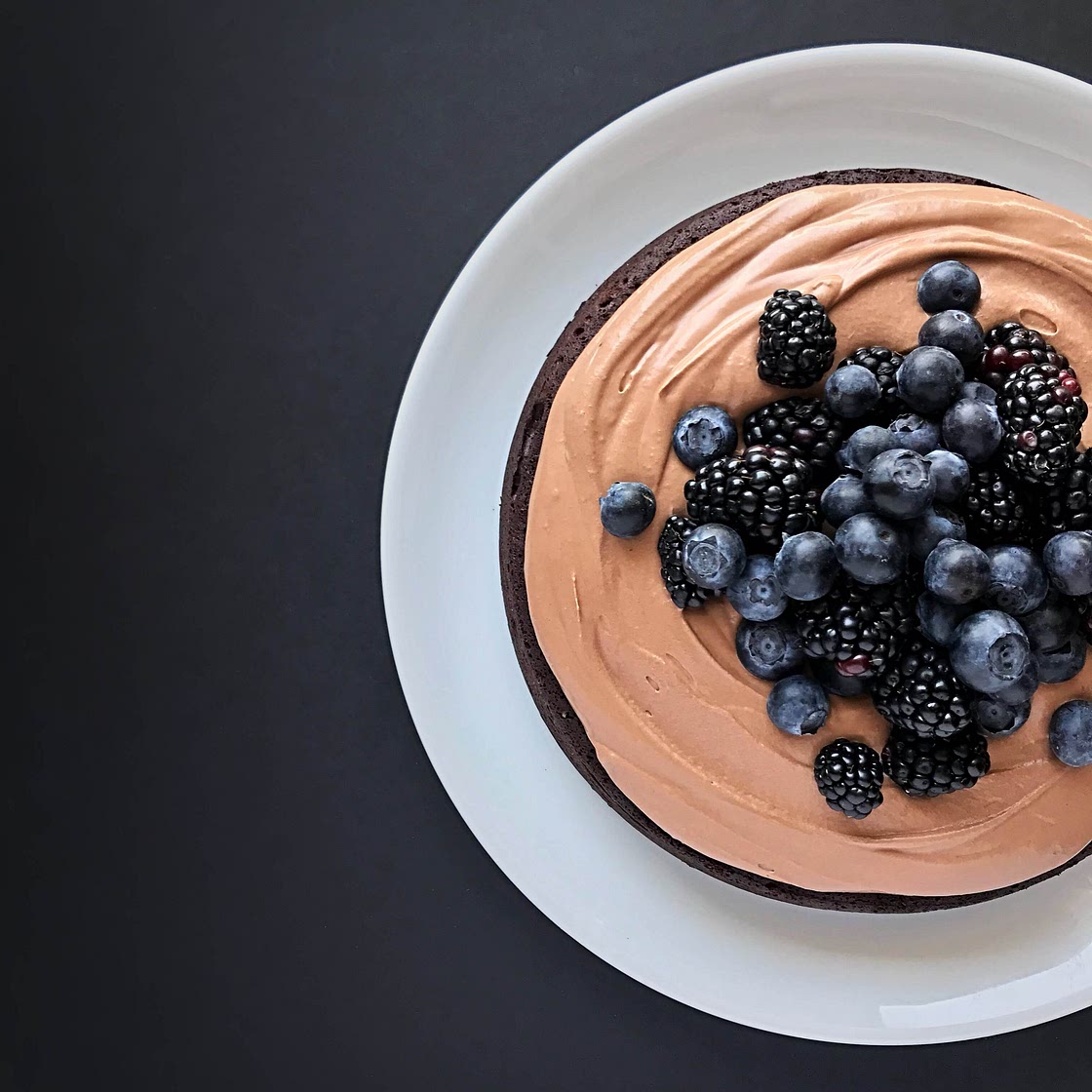 FLOURLESS CHOCOLATE CAKE