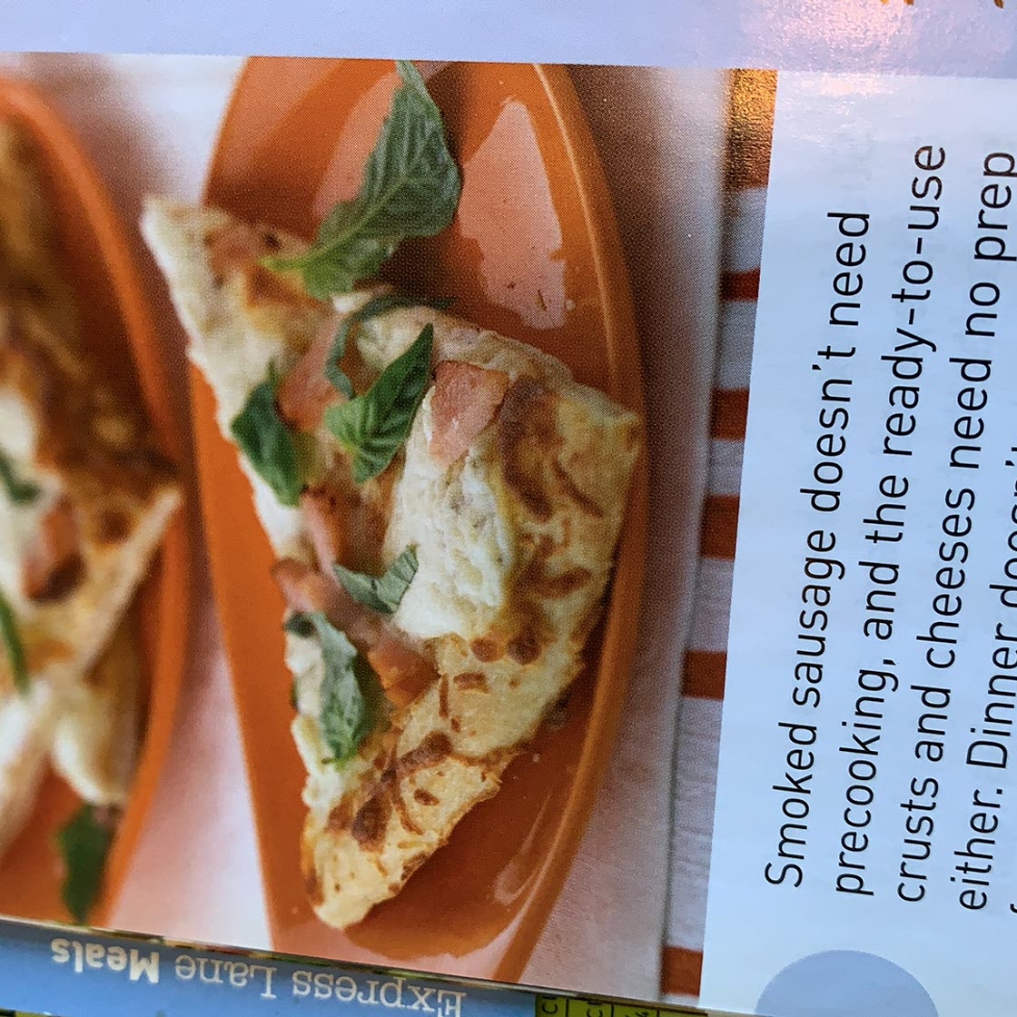 White Pizza with Smoked Turkey