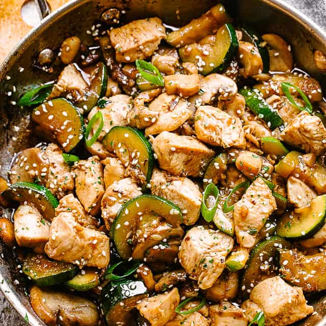 Zucchini Mushroom Chicken Stir Fry