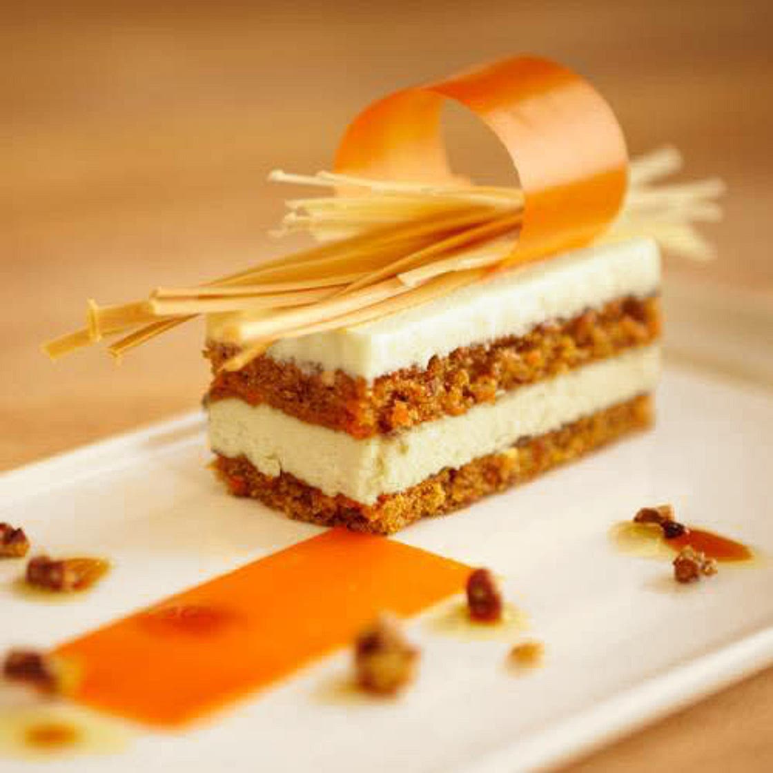 IVOIRE CARROT CAKE