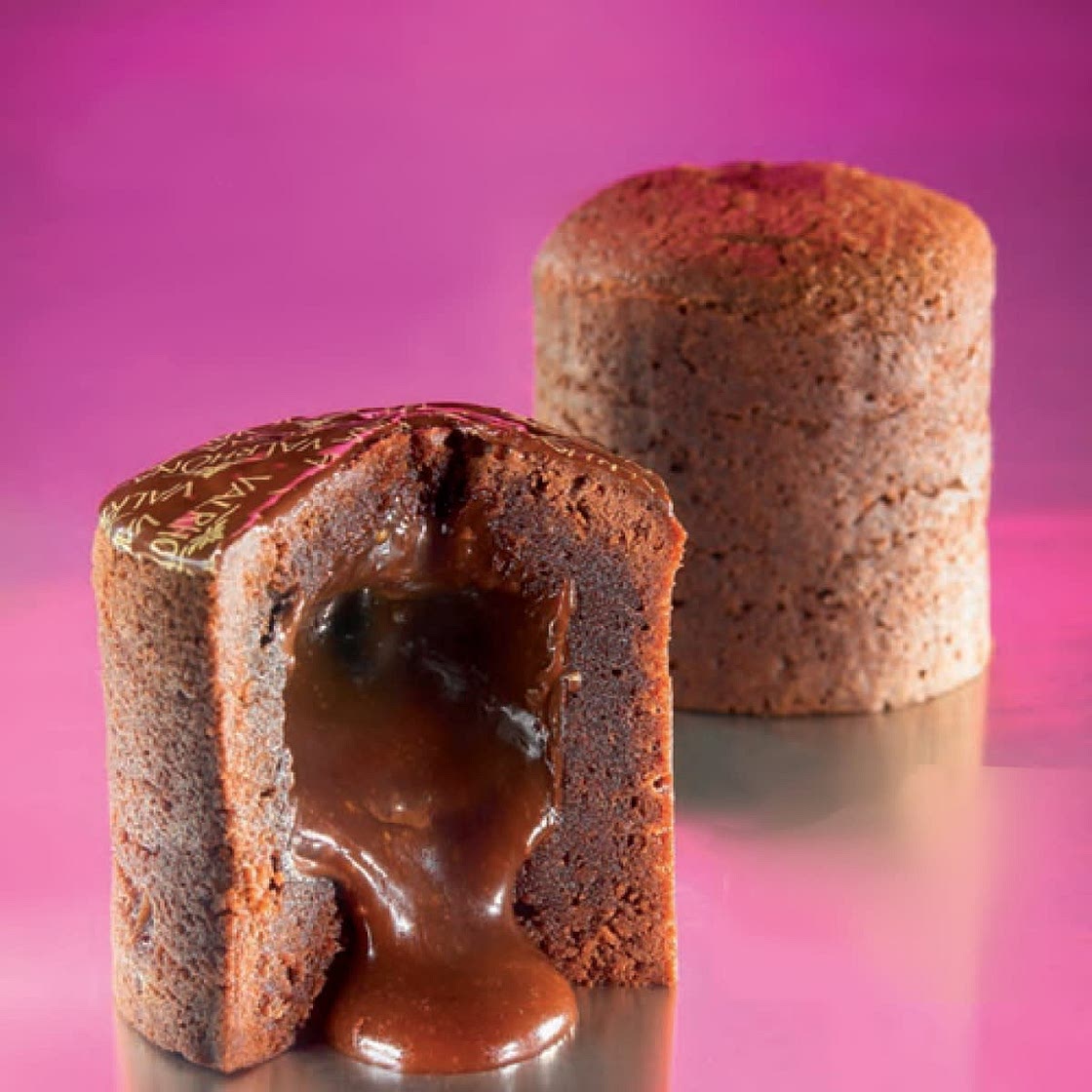 CHOCOLATE ETNAO LAVA CAKE