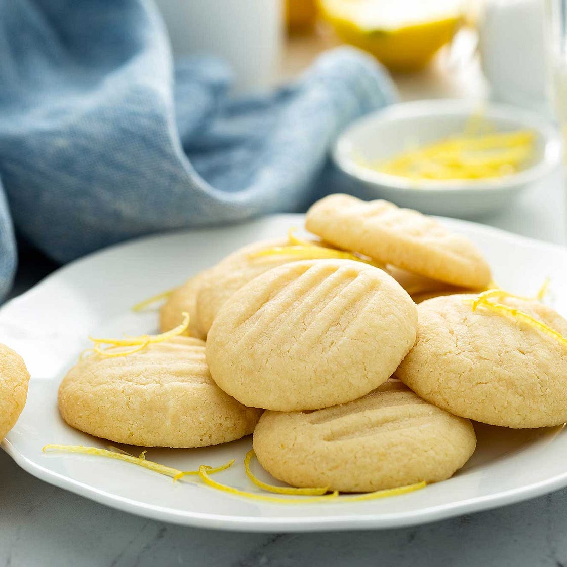 Lemon Whipped Shortbreads