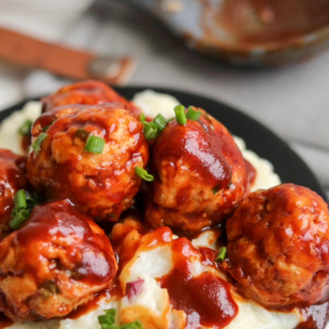 Meatballs & Mashed Potatoes