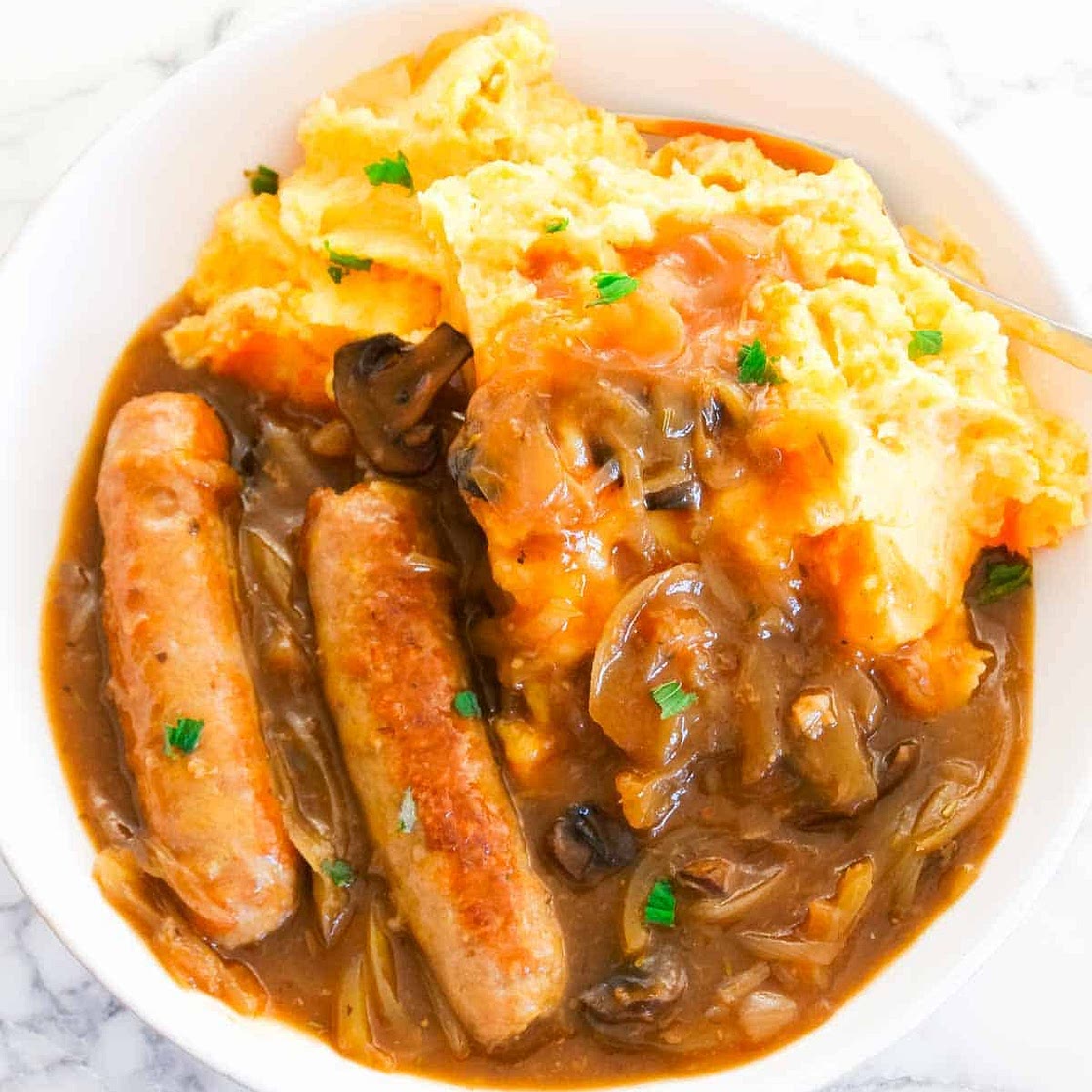 Slow Cooker Sausages With Onion Gravy Recipe