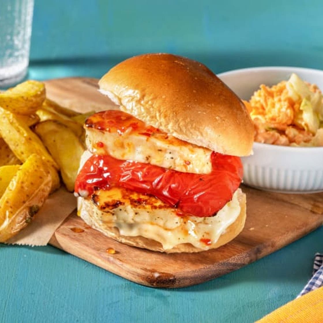 HF - Halloumi Burger with Roasted Pepper and Sweet Chilli Sauce