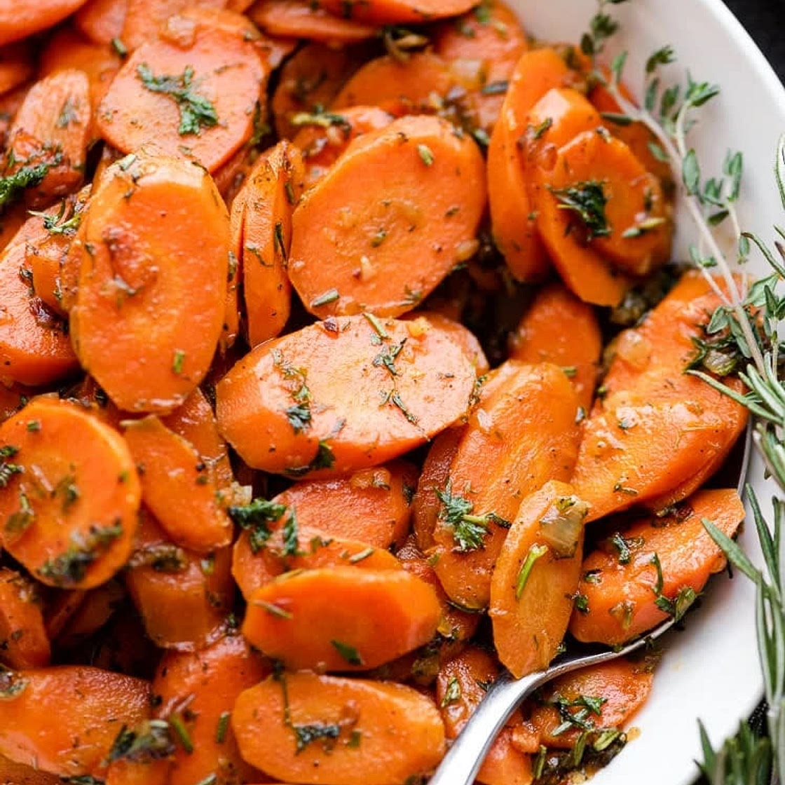Simple Stovetop Garlic Herb Carrots
