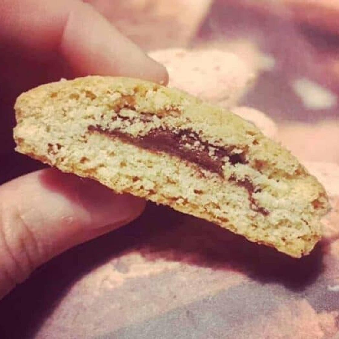 Biscuits with cocoa & hazelnut hearts