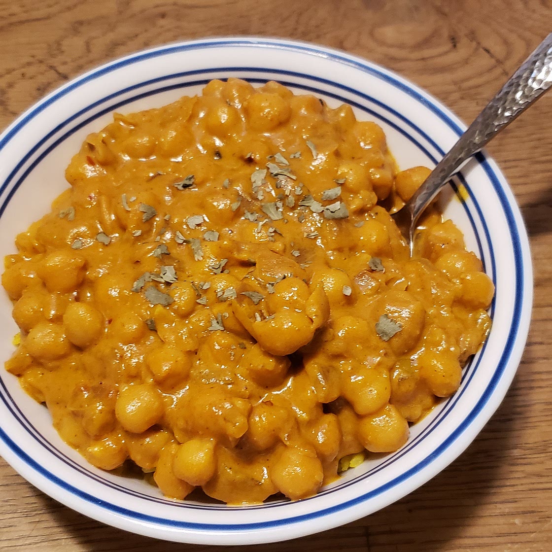 Chickpea Curry w/Turmeric Rice