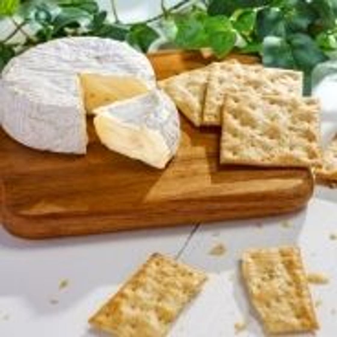 Cheese crackers