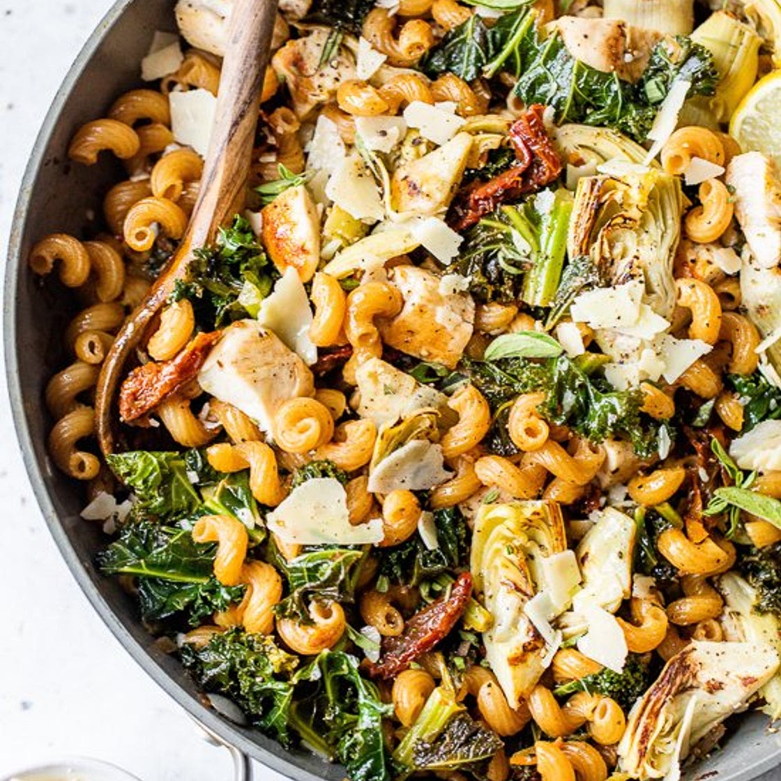 One-Pot Chicken and Artichoke Cavatappi