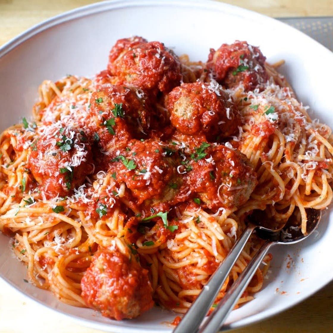 sphagetti and meatballs