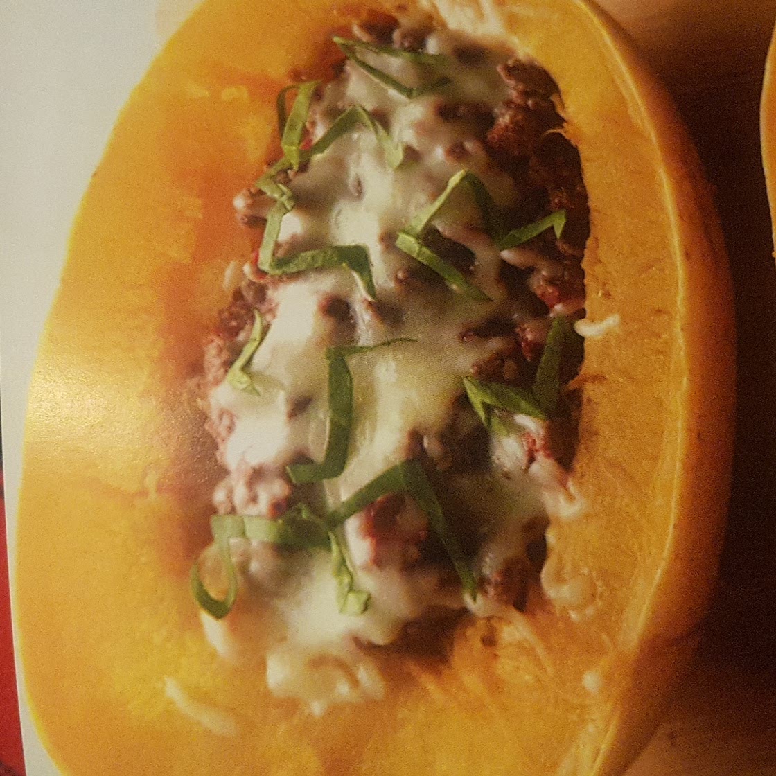 Lasagna-Stuffed Spaghetti Squash