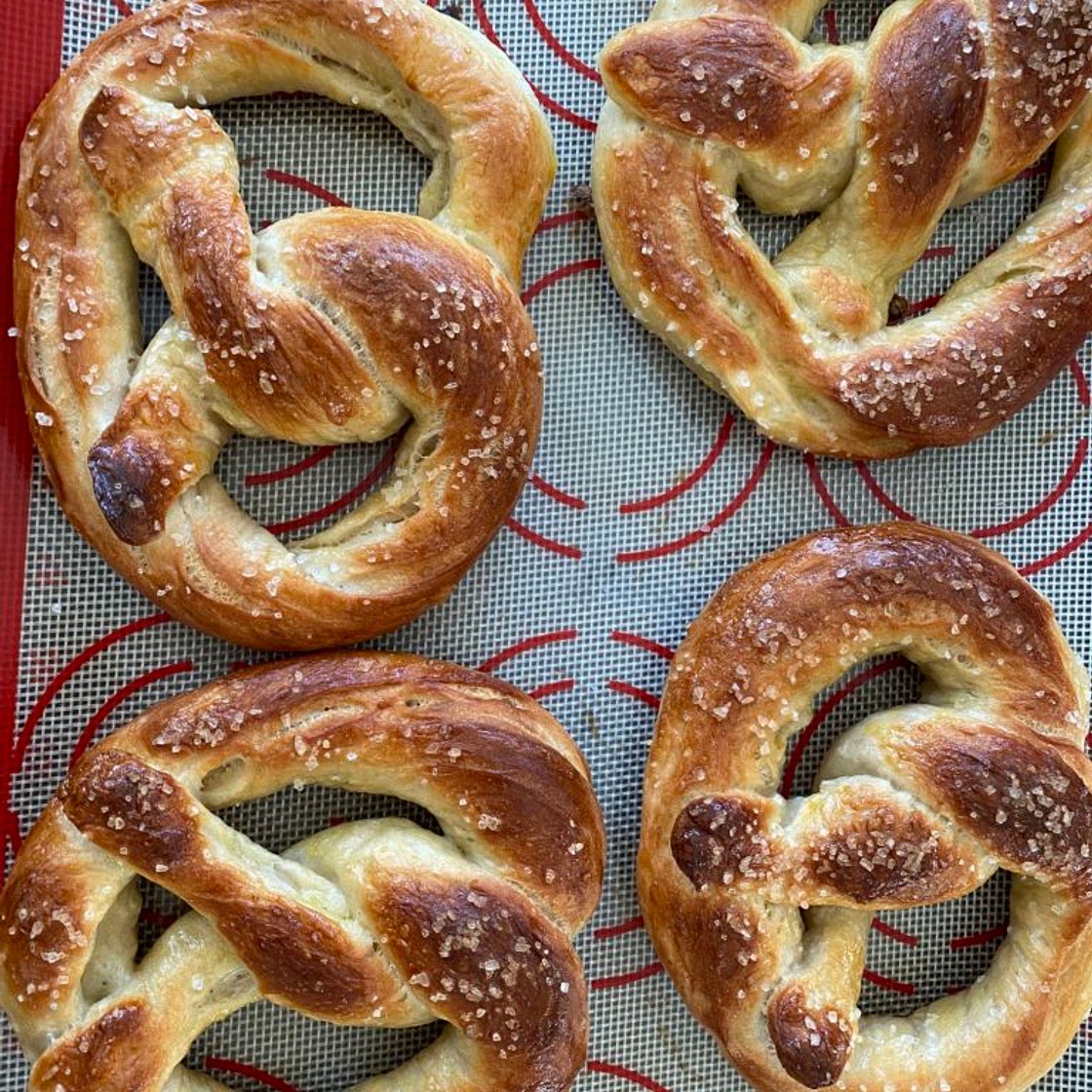 Copy Cat Auntie Anne's Pretzels