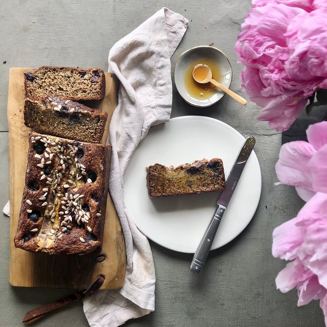Oat Banana Bread {sugar & flour free}