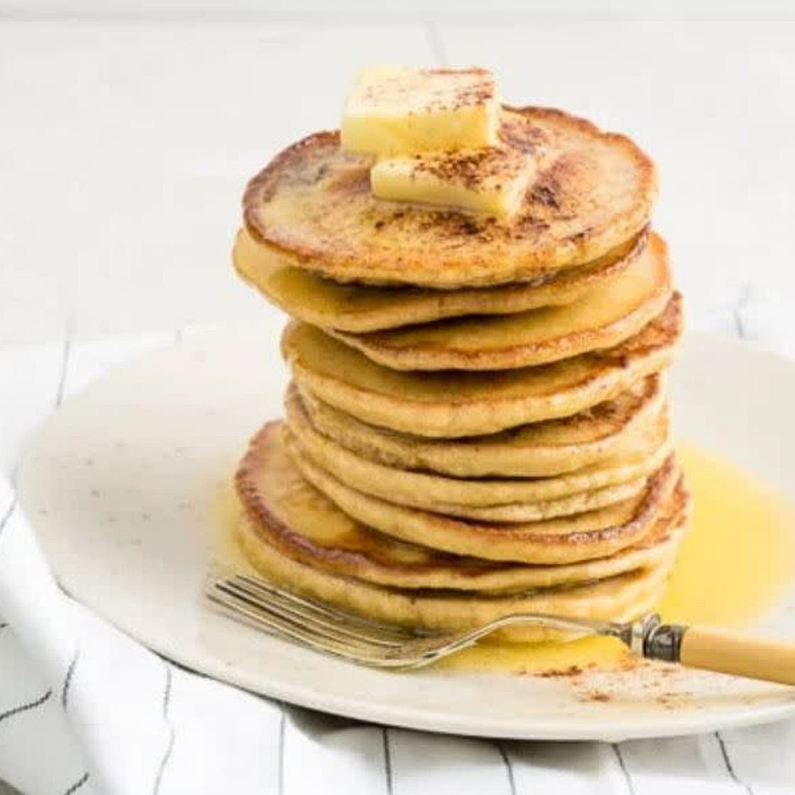 High-Fat, Low-Carb Pancakes