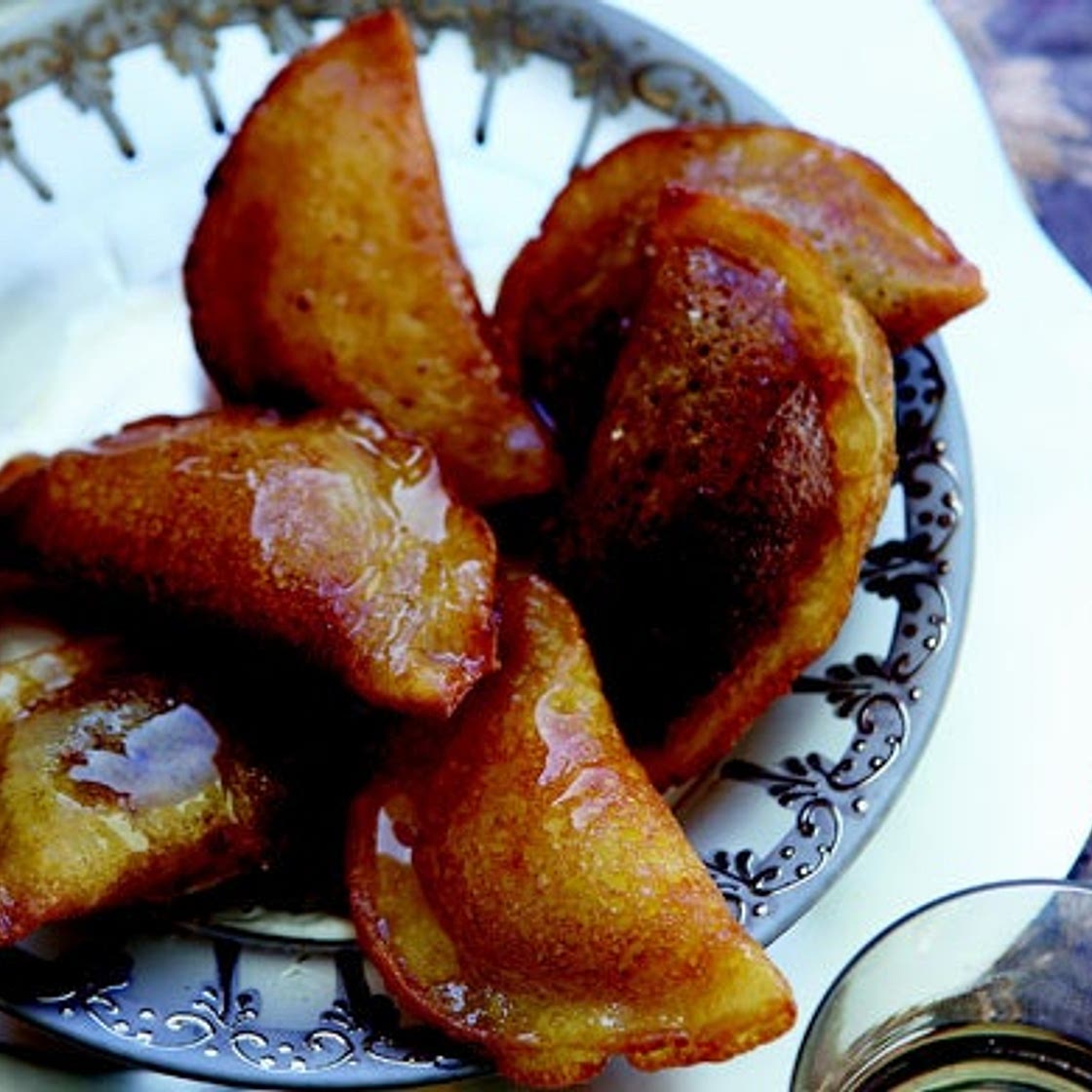 Cheese- or Walnut-Filled Crepes (Atayef)