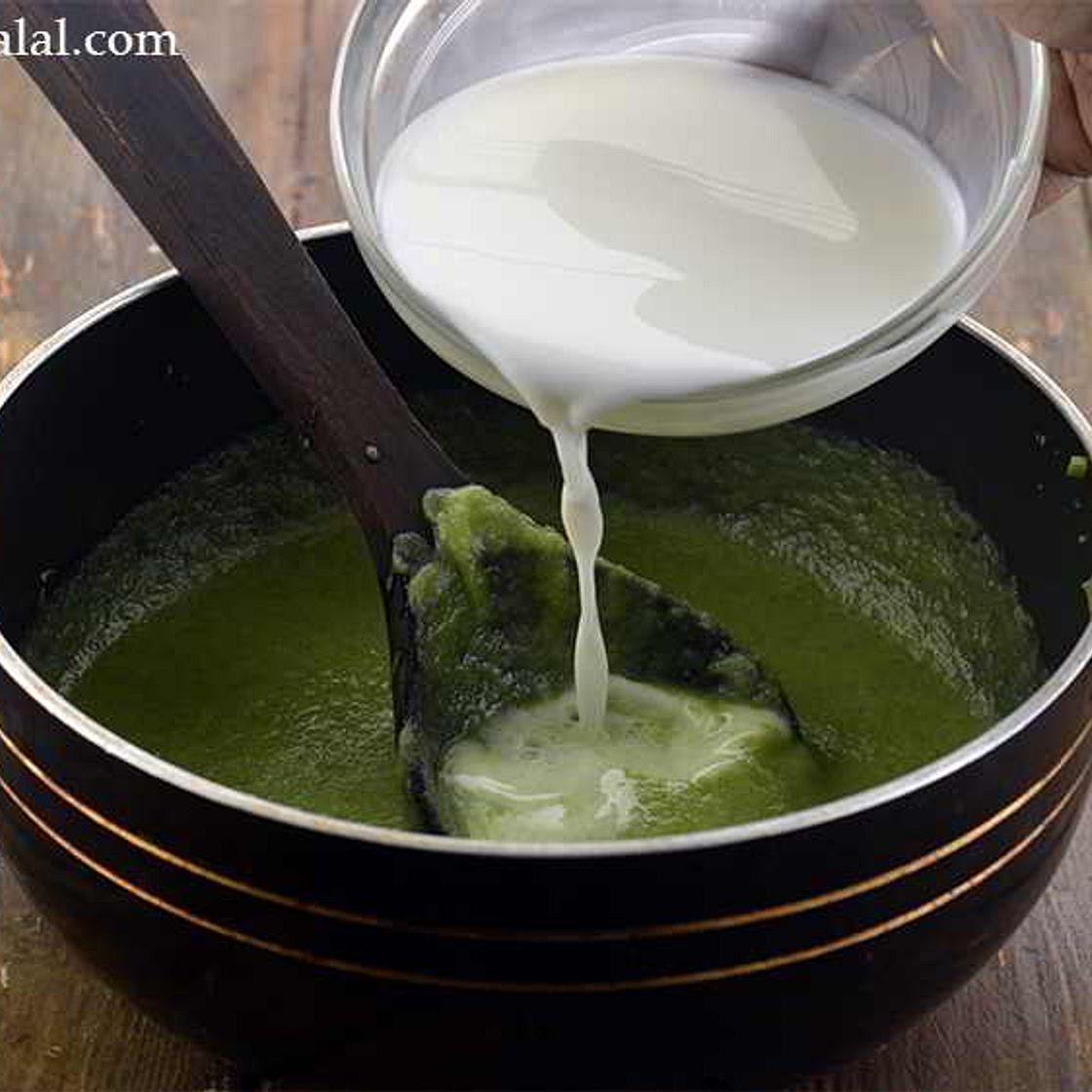 broccoli almond soup recipe | protein rich soup | healthy almond broccoli soup |