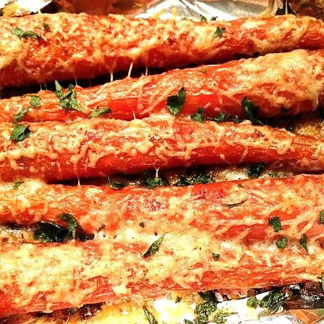Garlic Parmesan Roasted Carrots Recipe: This Easy Carrot Recipe Will Win Easter