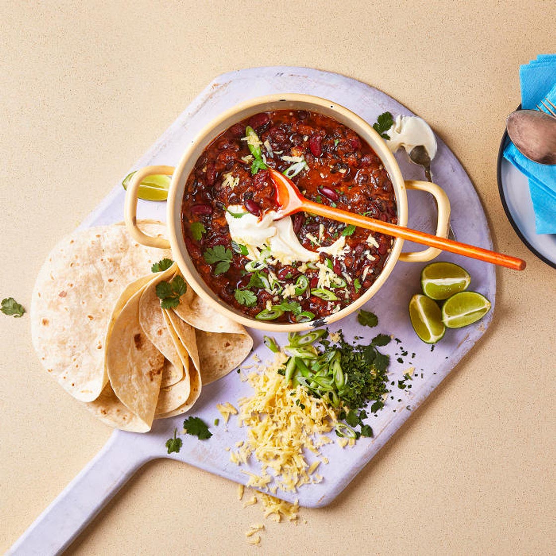 G - Cheesy Black Bean Chilli