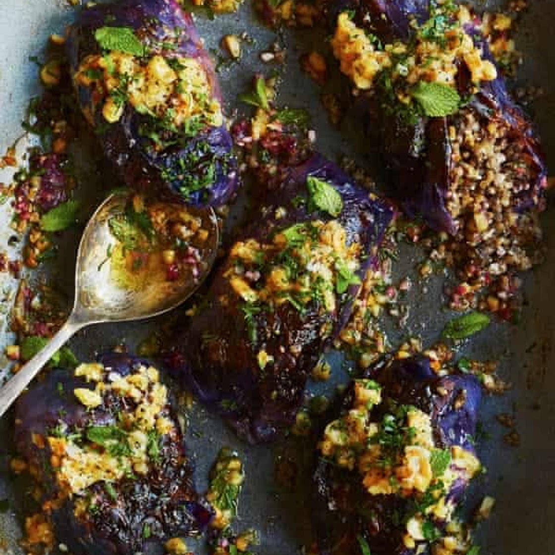 Red cabbage parcels