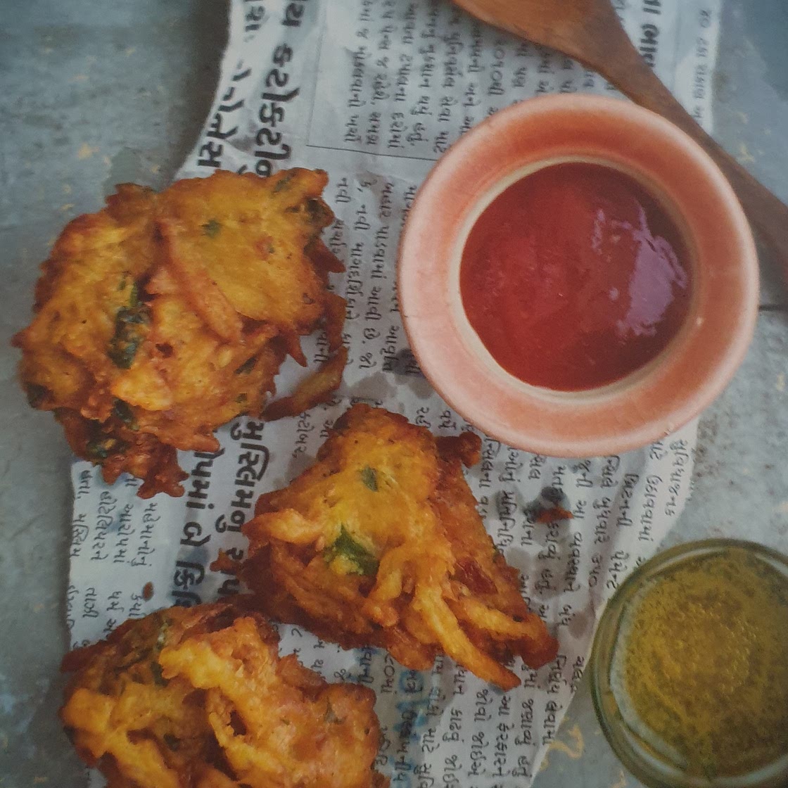 Onion bhajias