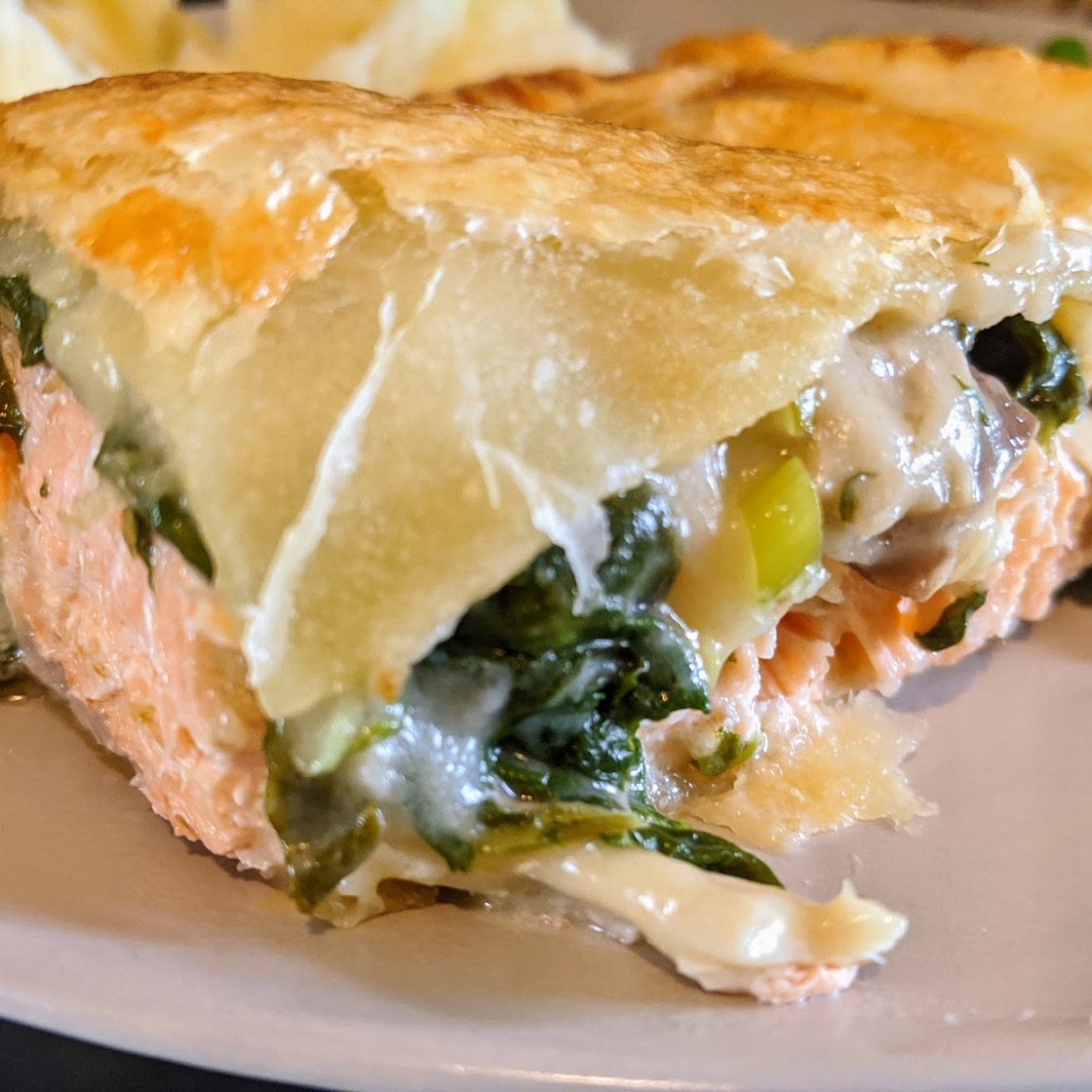 Weeknight Salmon en croûte