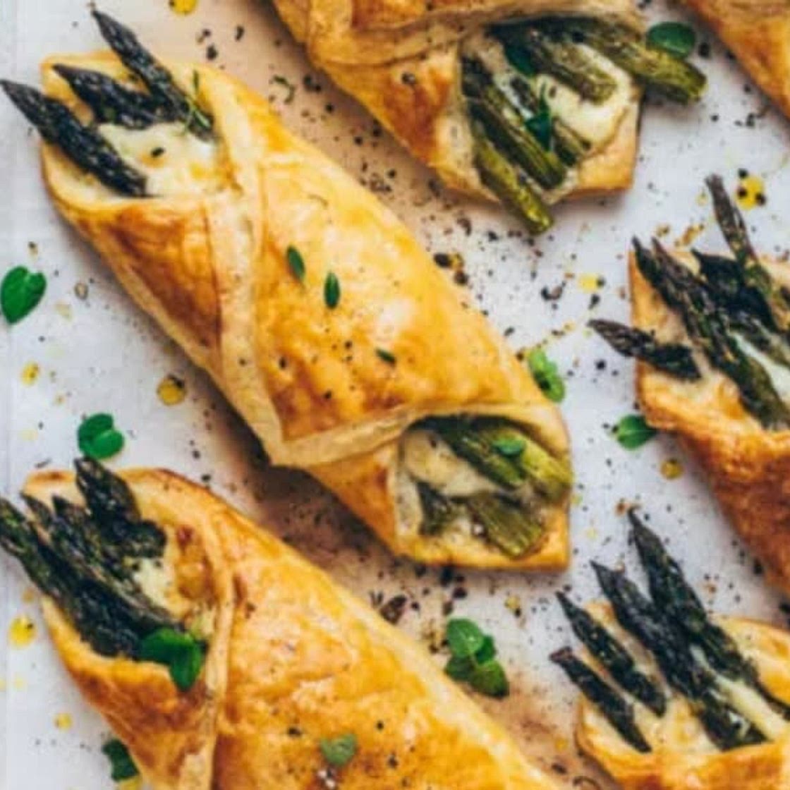Asparagus and Cheese Puff Pastry Bundles - Bianca Zapatka