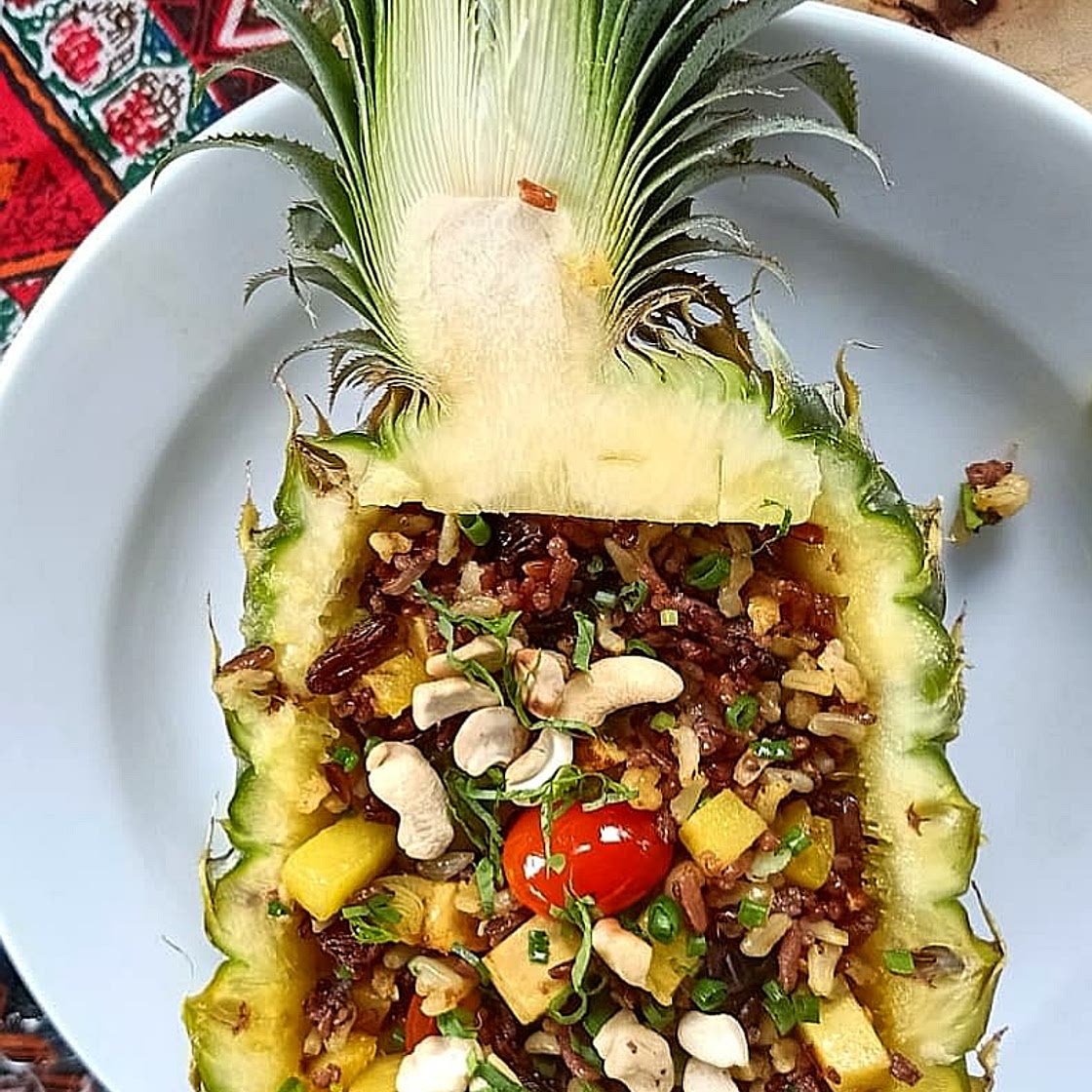 Khao Pad Saparot - Pineapple Fried Rice